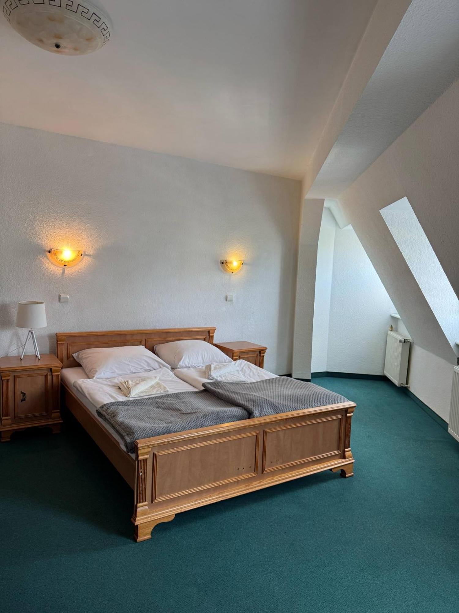 Dom Turysty Motel Kostrzyn nad Odra Ngoại thất bức ảnh