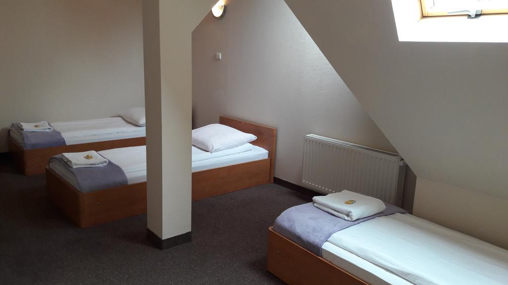 Dom Turysty Motel Kostrzyn nad Odra Ngoại thất bức ảnh